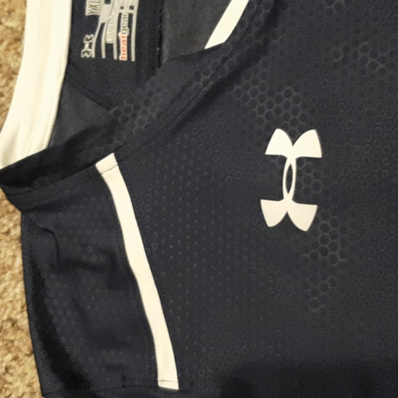 Under Armour jersey - Picture 3 of 4